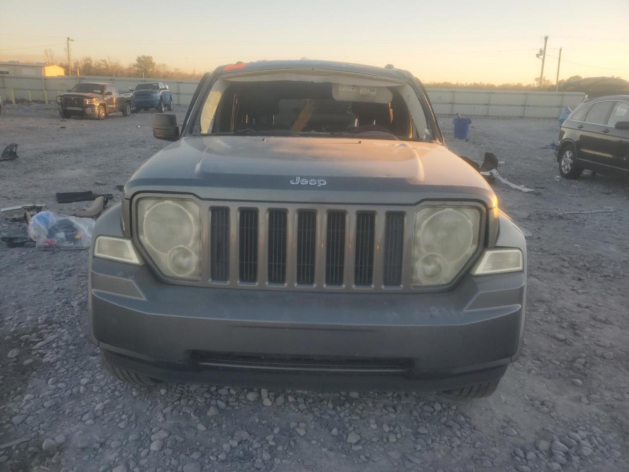 2012 JEEP Liberty