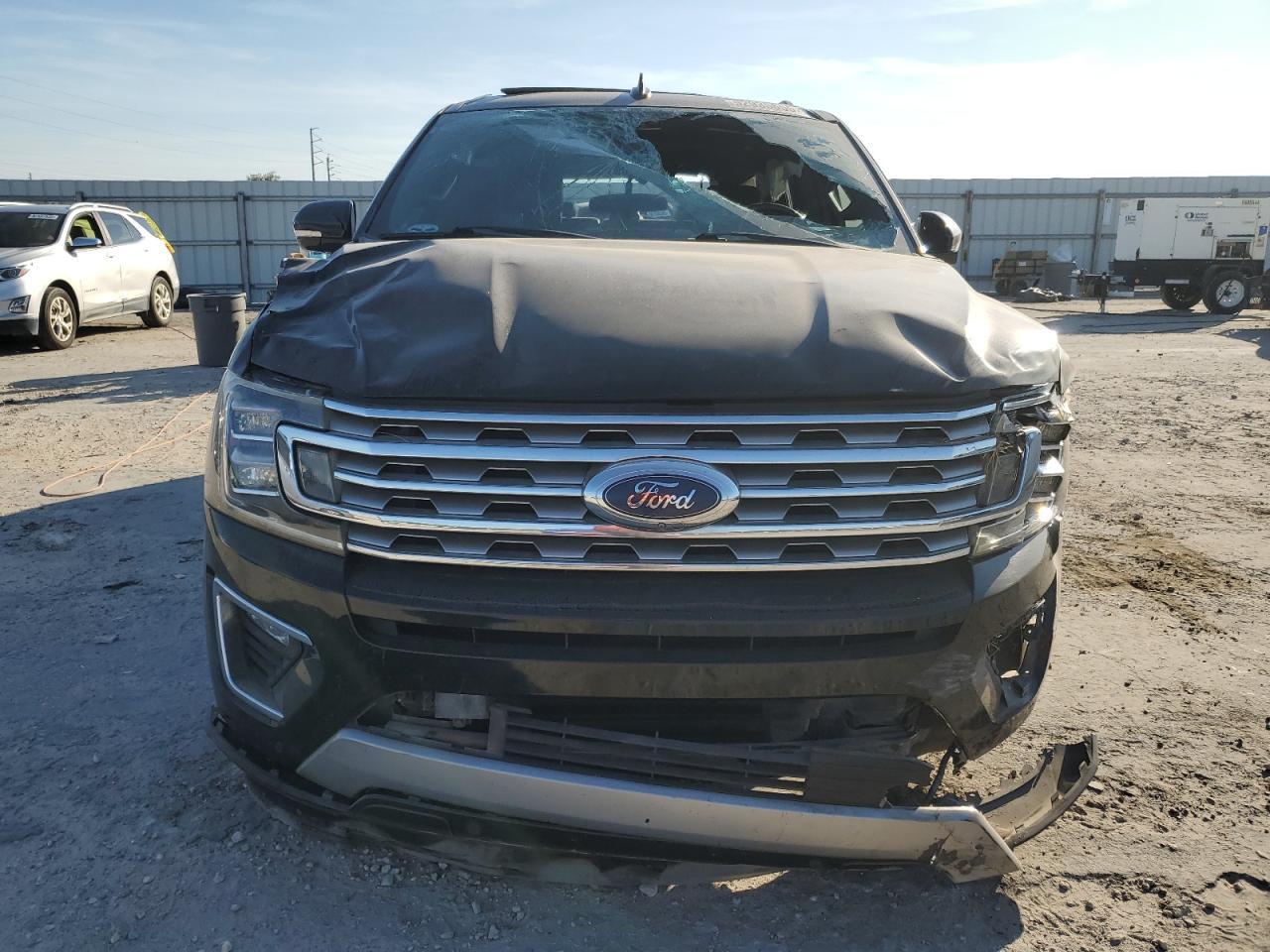 2018 FORD Expedition