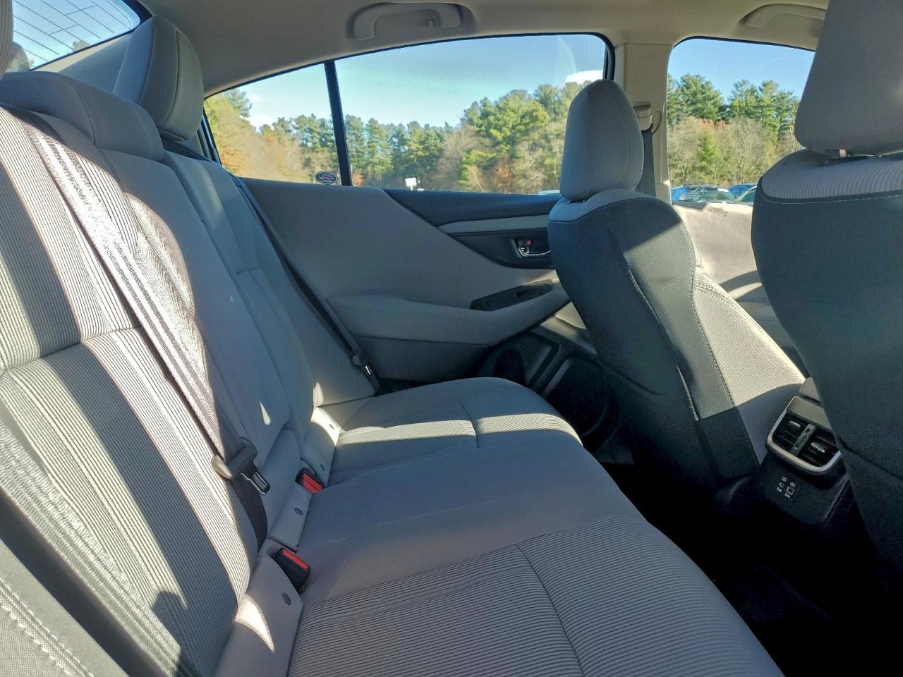 2023 SUBARU Legacy
