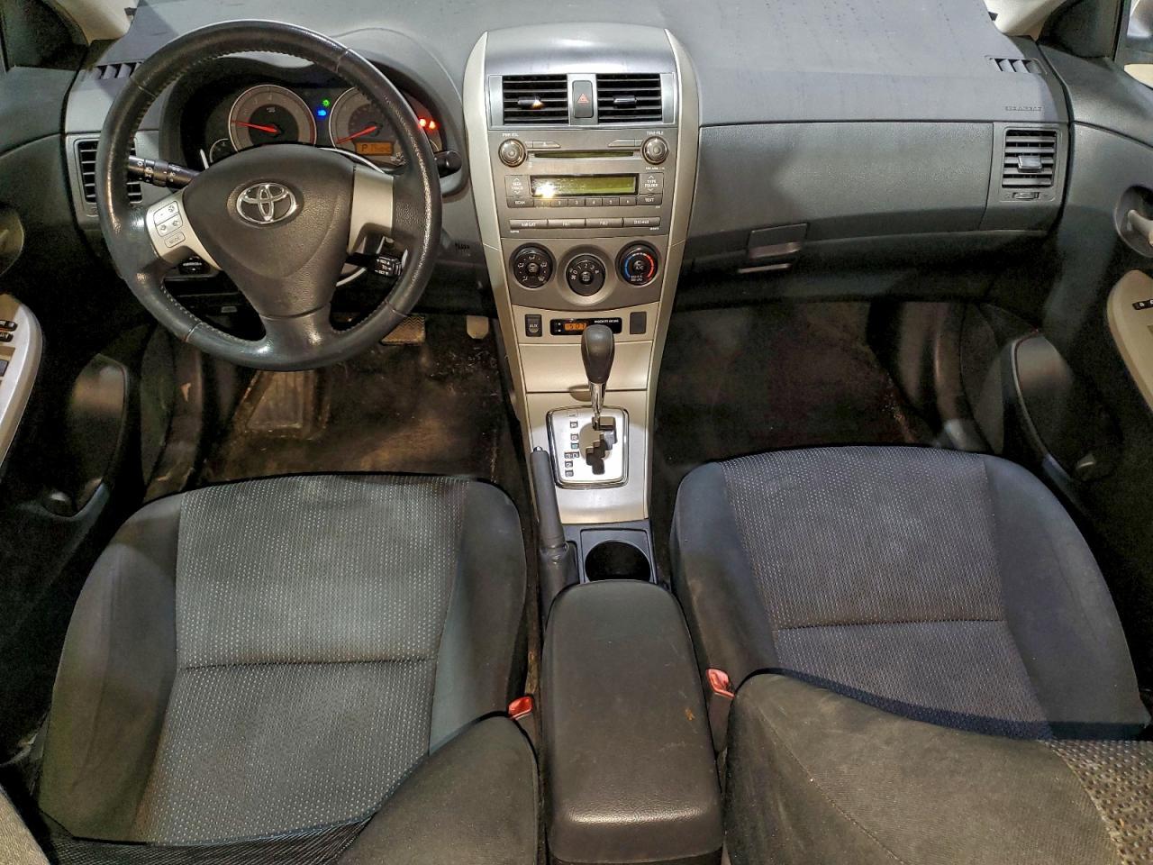 2010 TOYOTA COROLLA