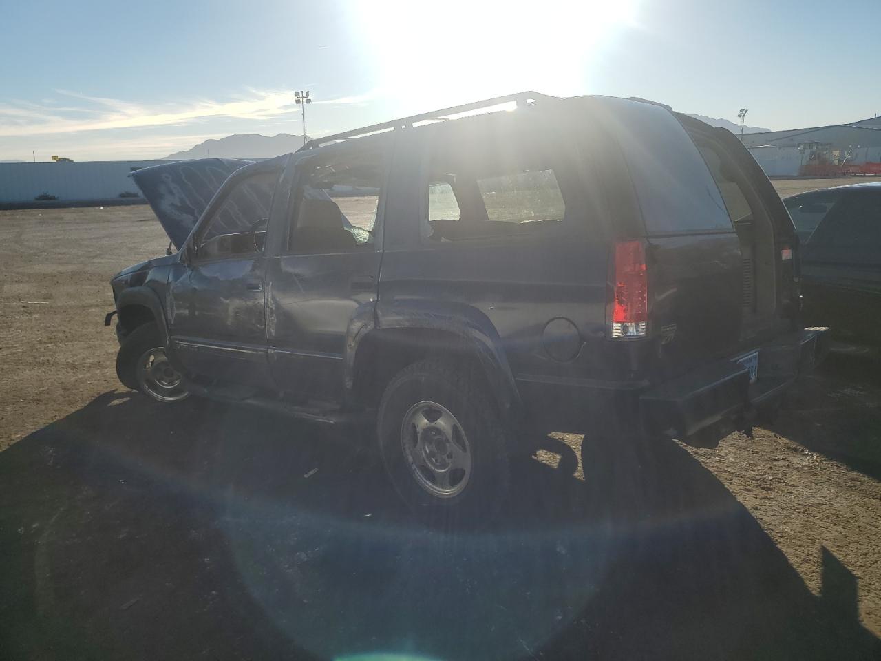2000 CHEVROLET Tahoe