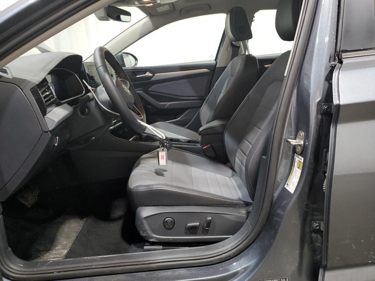 2025 VOLKSWAGEN JETTA