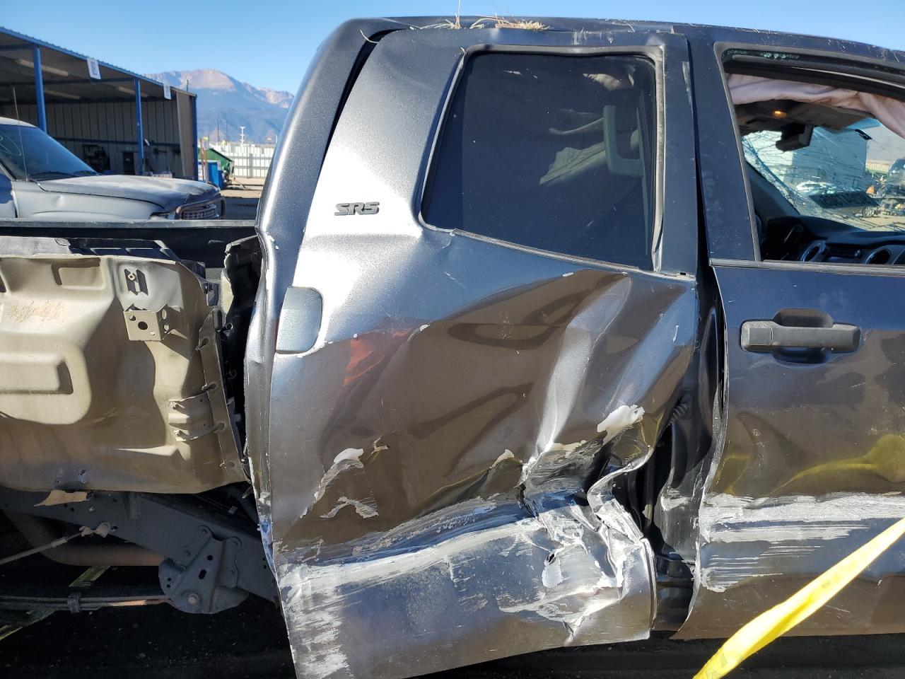 2016 TOYOTA TUNDRA