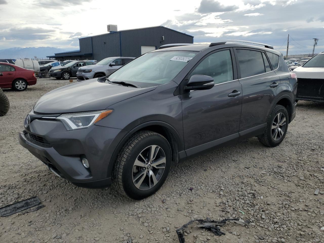 2016 TOYOTA RAV4