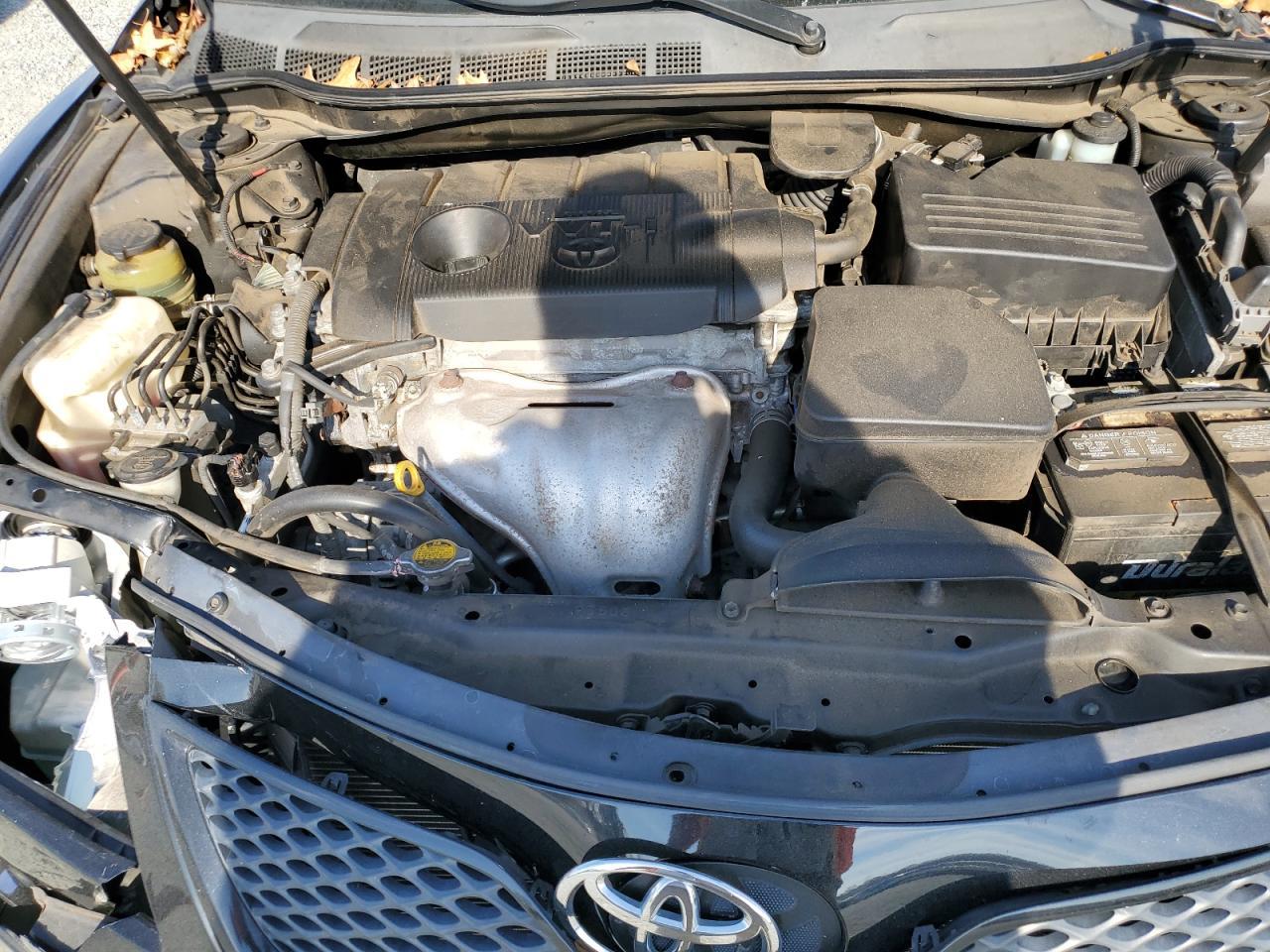 2011 TOYOTA CAMRY
