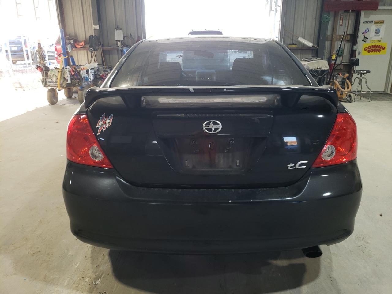 2006 TOYOTA SCION
