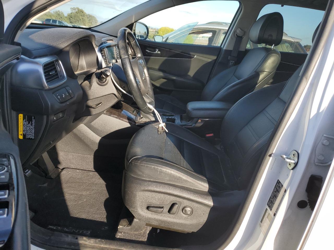 2016 KIA SORENTO