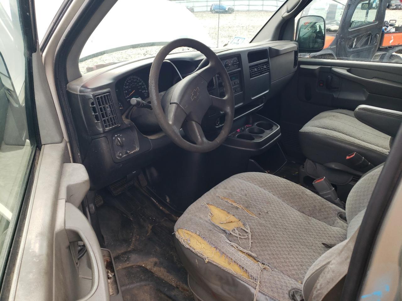 2004 CHEVROLET Express 3500