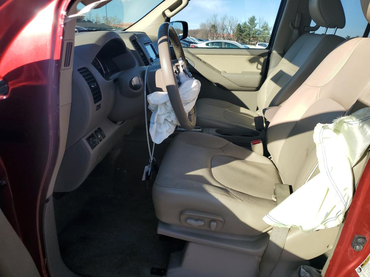 2014 NISSAN Frontier