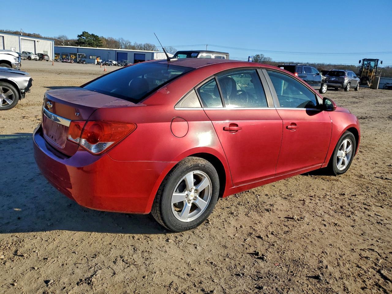 2011 CHEVROLET CRUZE