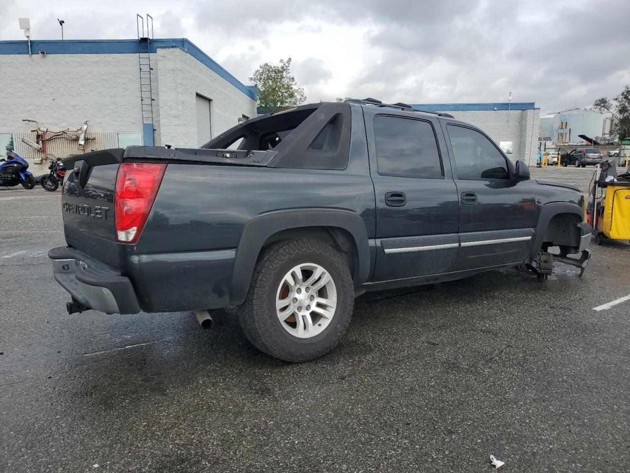 2005 CHEVROLET Avalanche