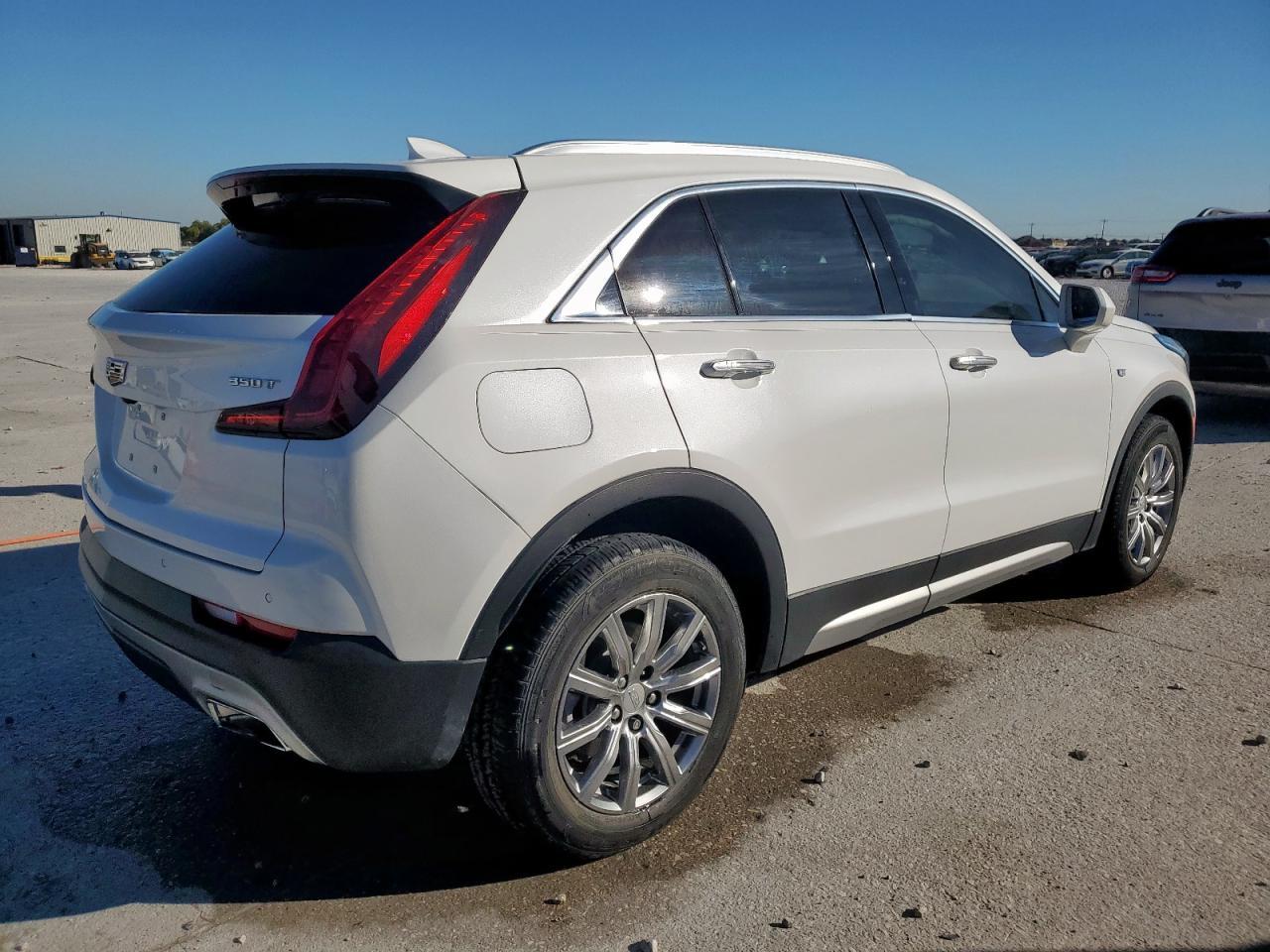 2020 CADILLAC XT4