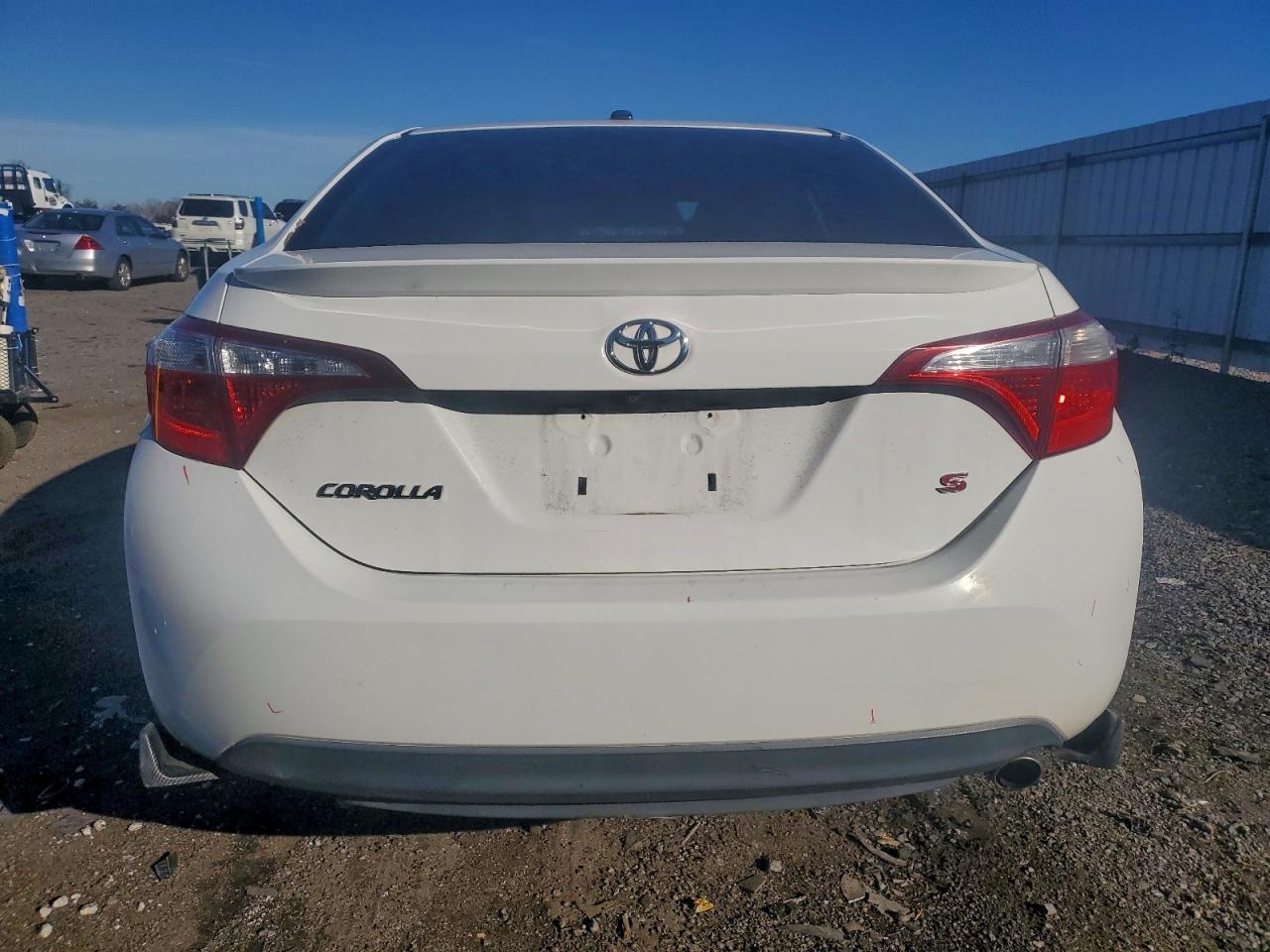 2015 TOYOTA COROLLA