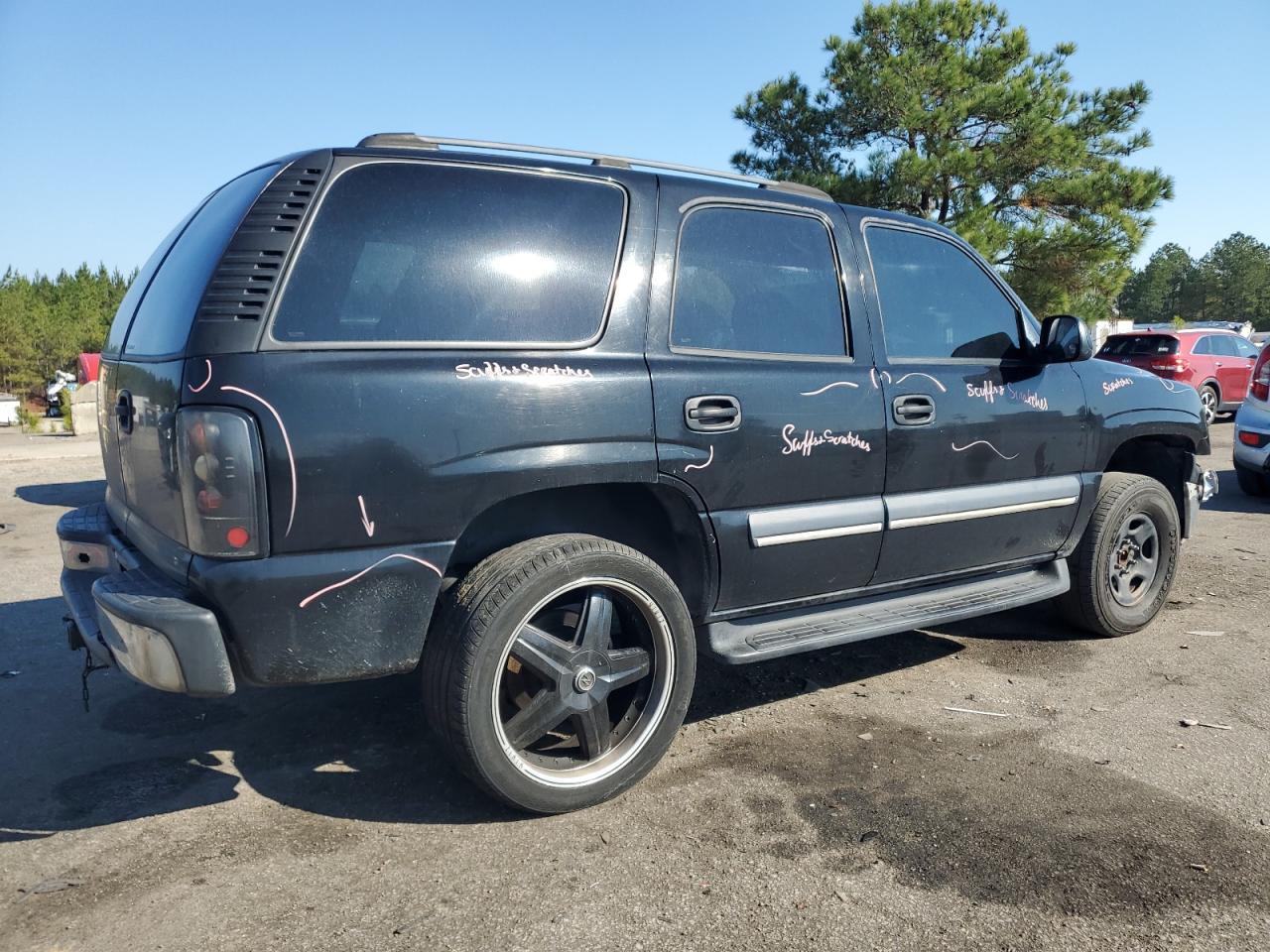 2004 CHEVROLET Tahoe