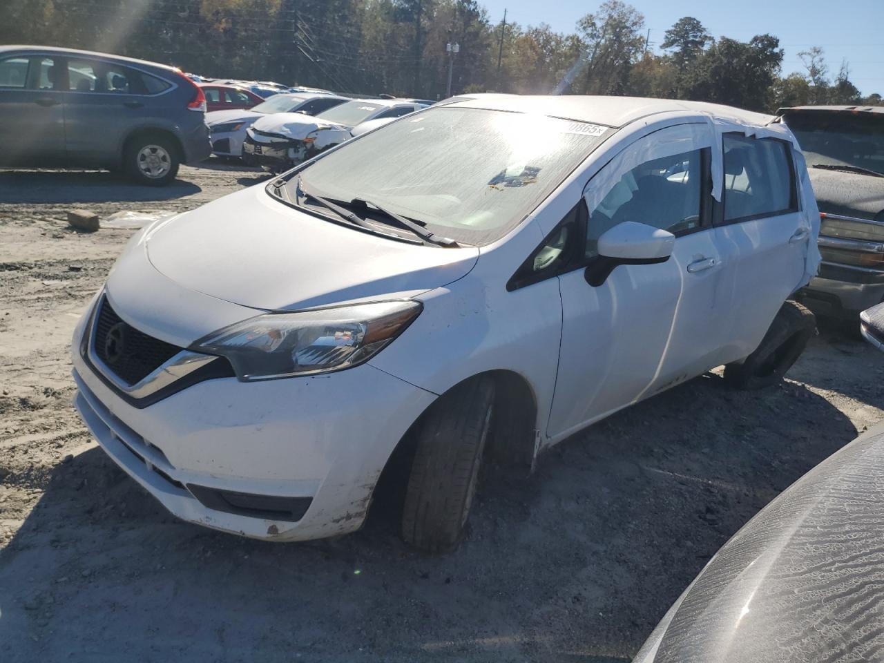 2017 NISSAN Versa Note