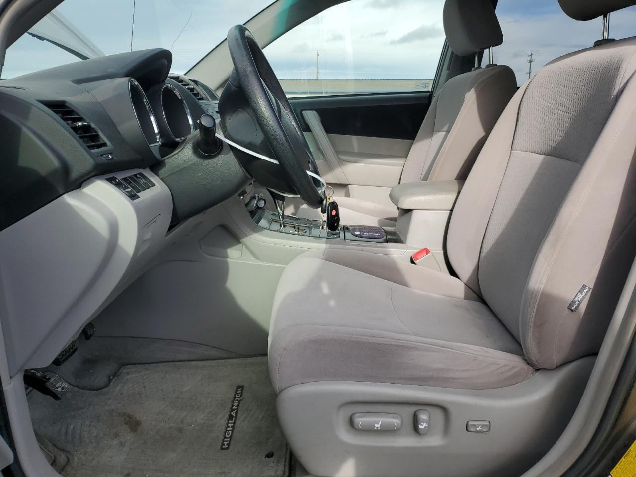 2008 TOYOTA HIGHLANDER