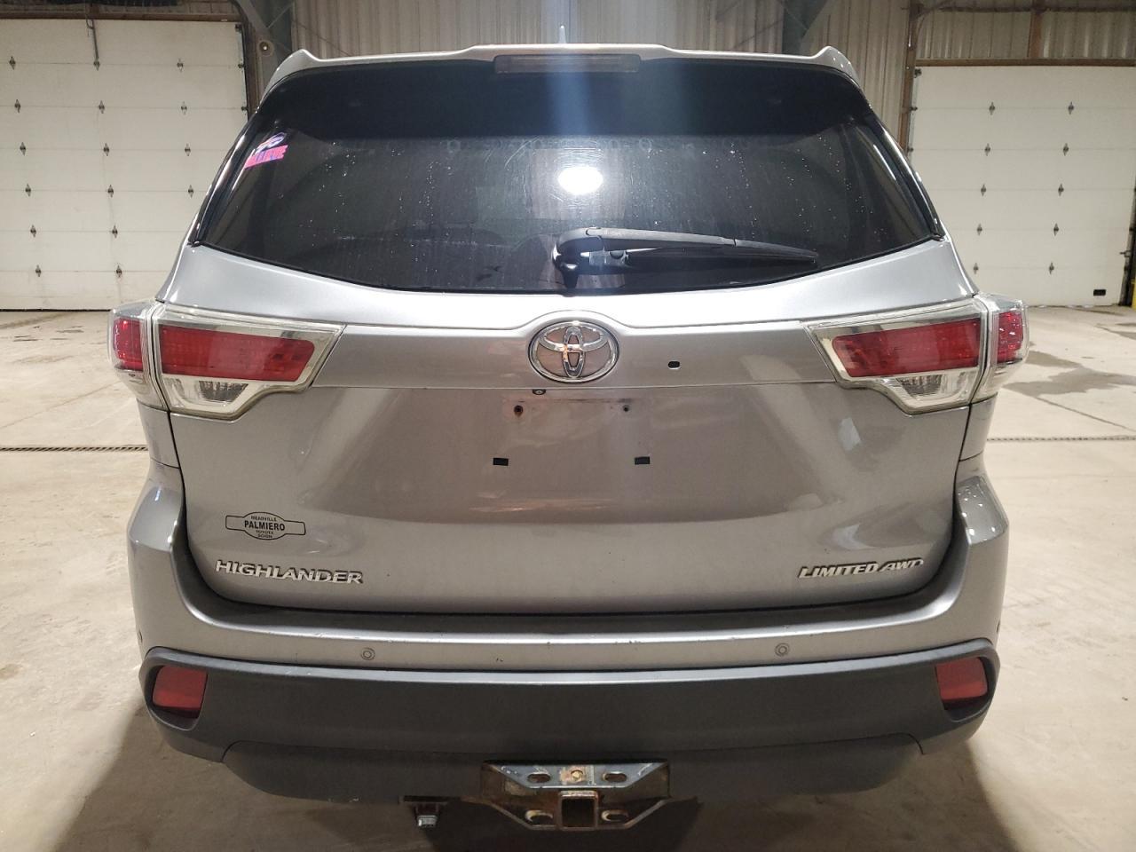 2014 TOYOTA HIGHLANDER