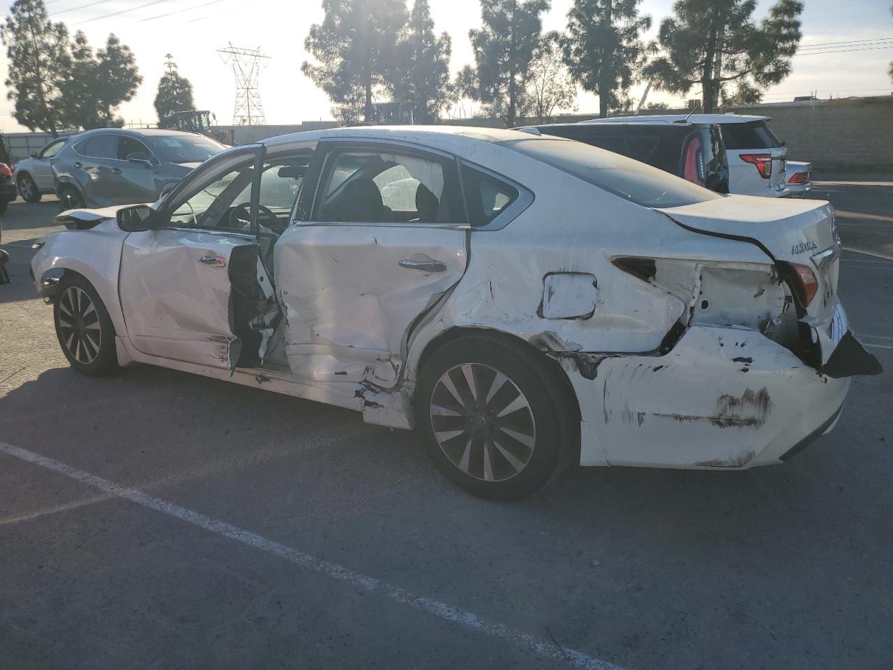 2017 NISSAN ALTIMA