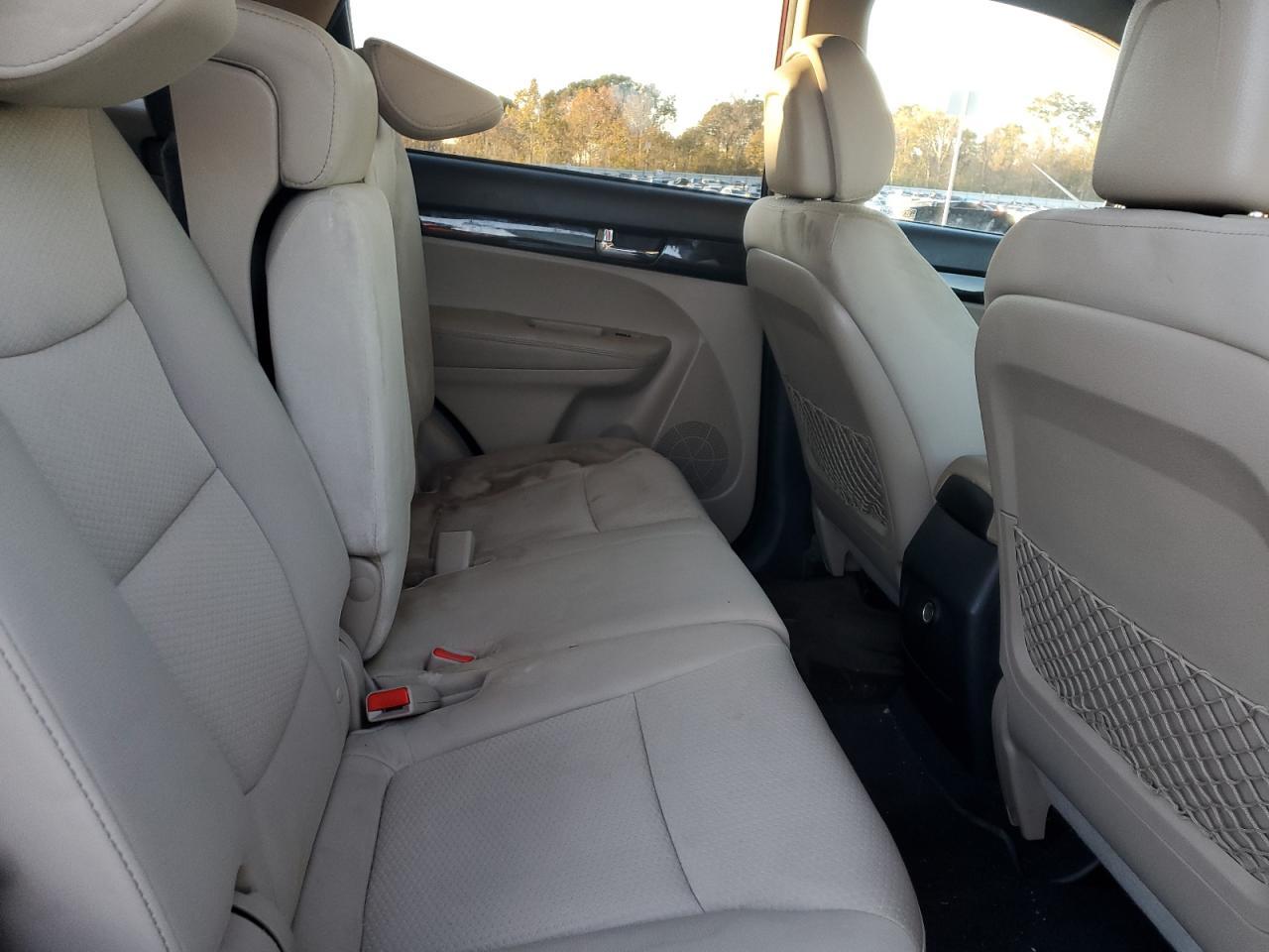 2013 KIA SORENTO
