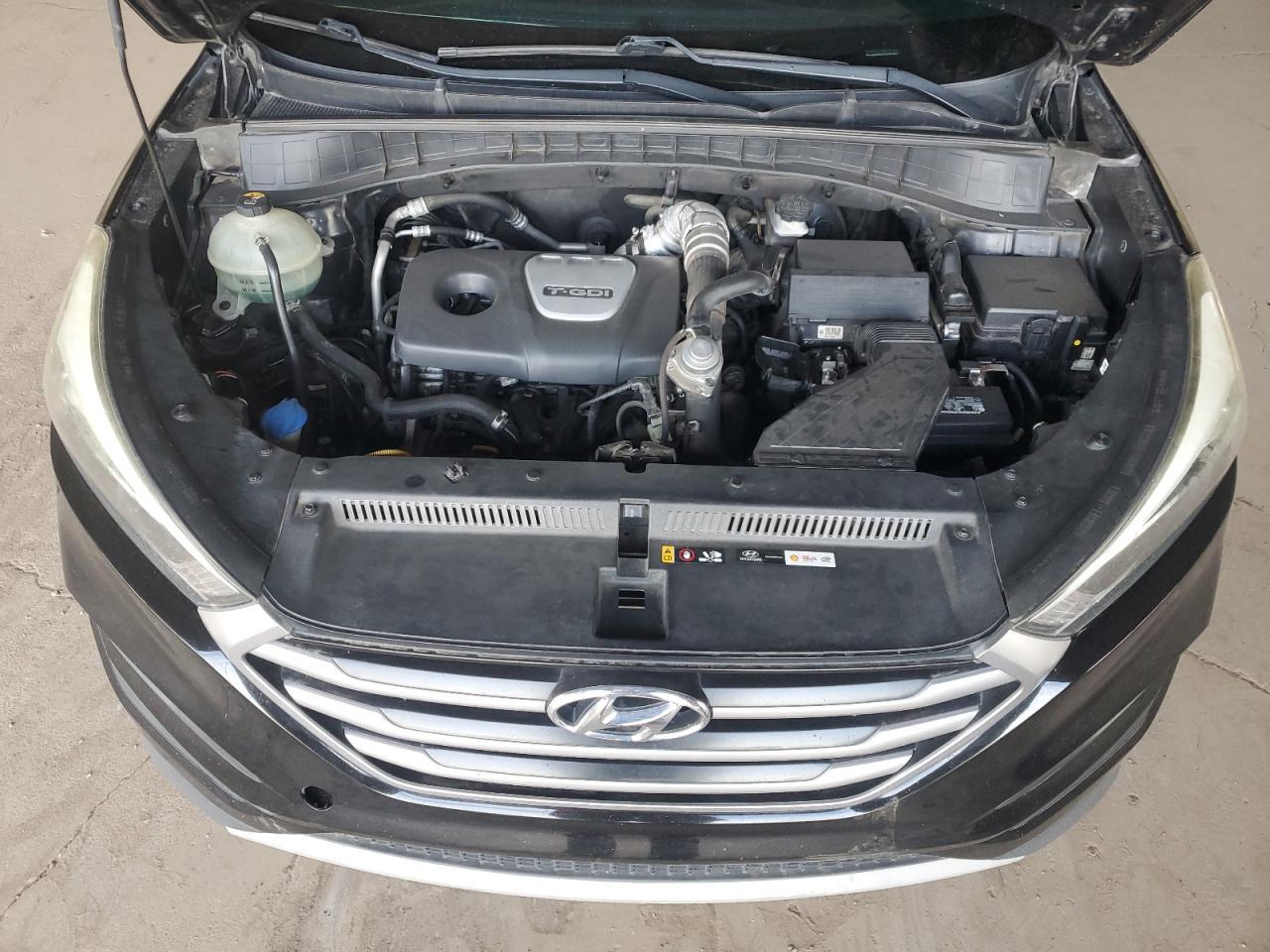 2017 HYUNDAI TUCSON