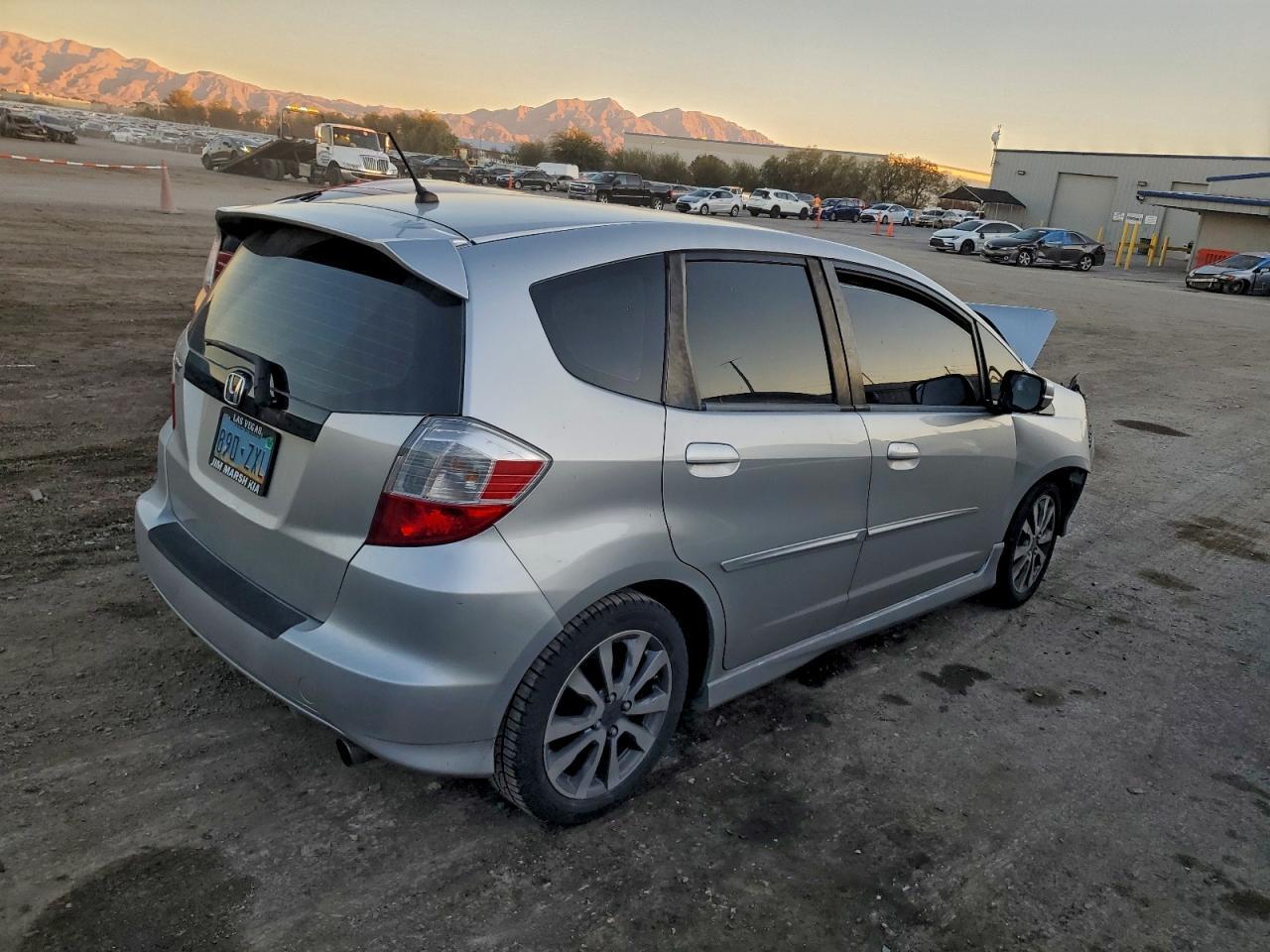 2012 HONDA FIT