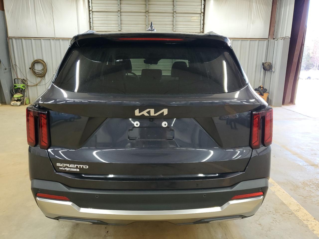 2025 KIA SORENTO