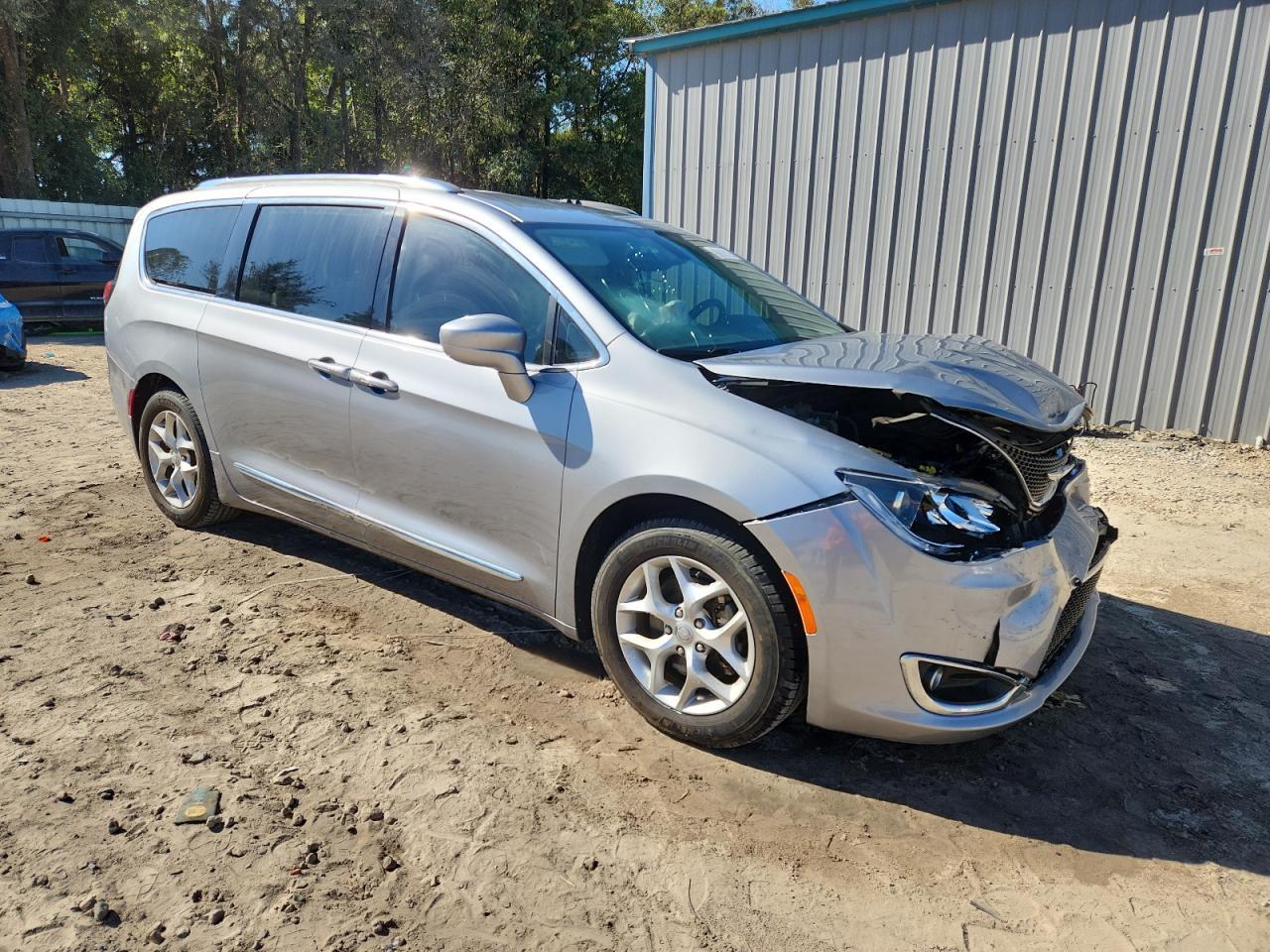 2019 CHRYSLER Pacifica