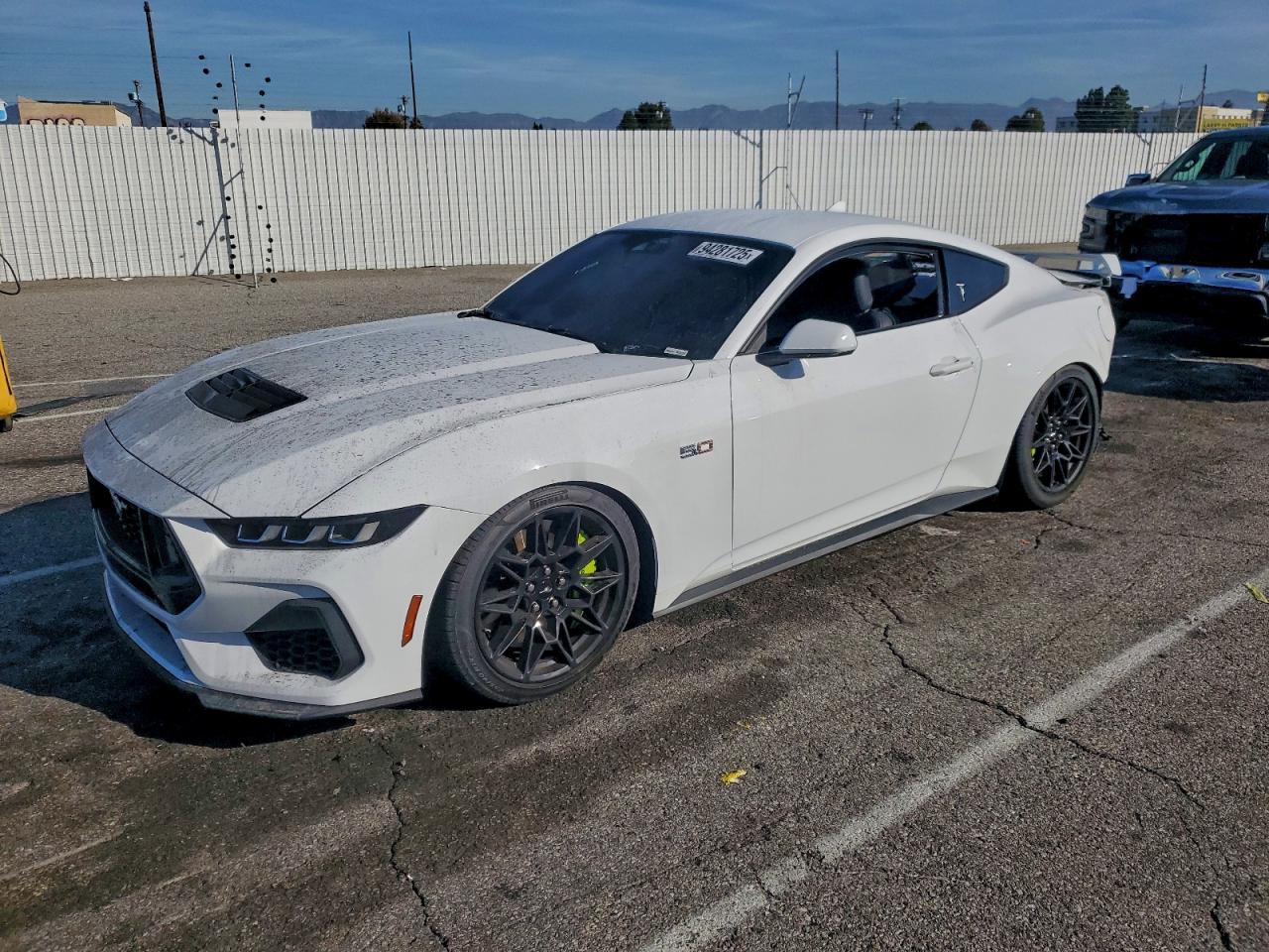 2024 FORD MUSTANG