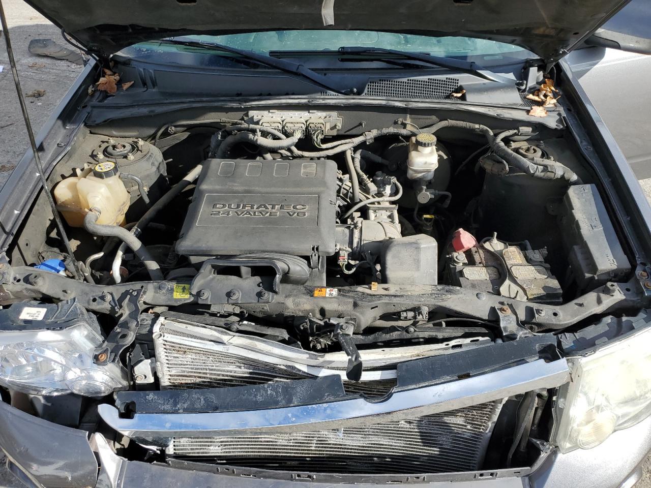 2011 FORD ESCAPE