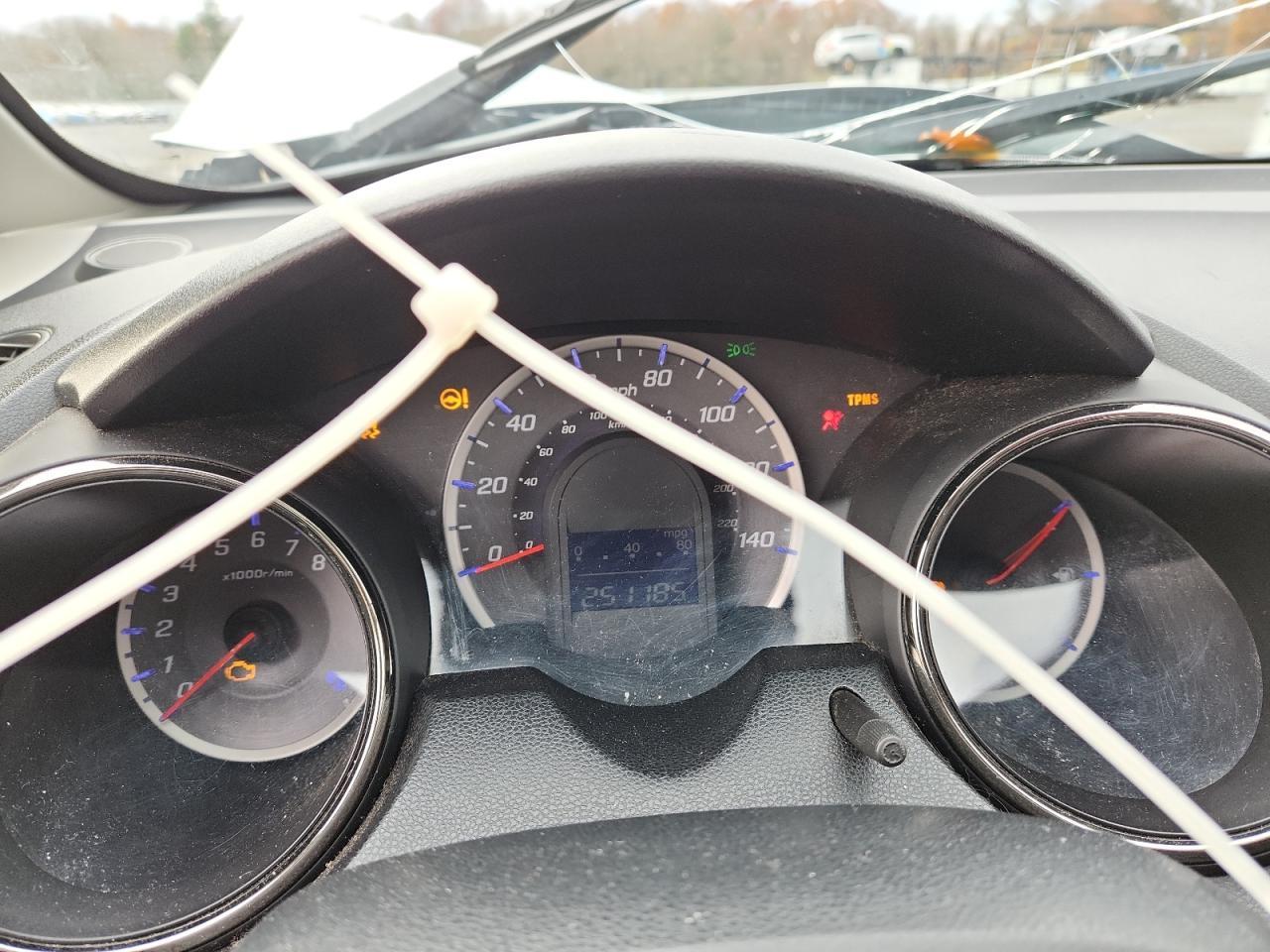 2012 HONDA FIT