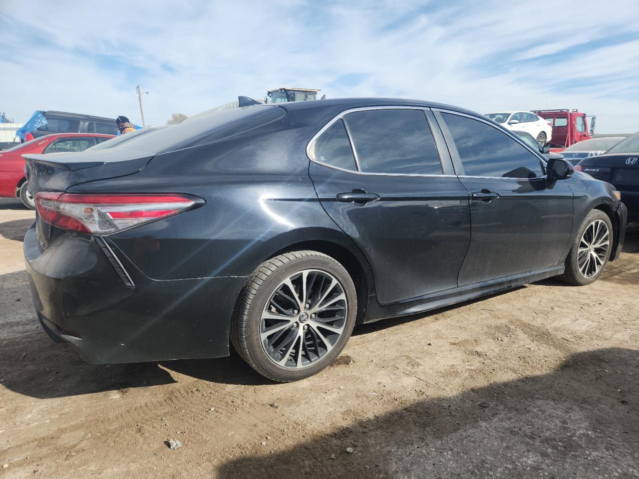 2019 TOYOTA CAMRY