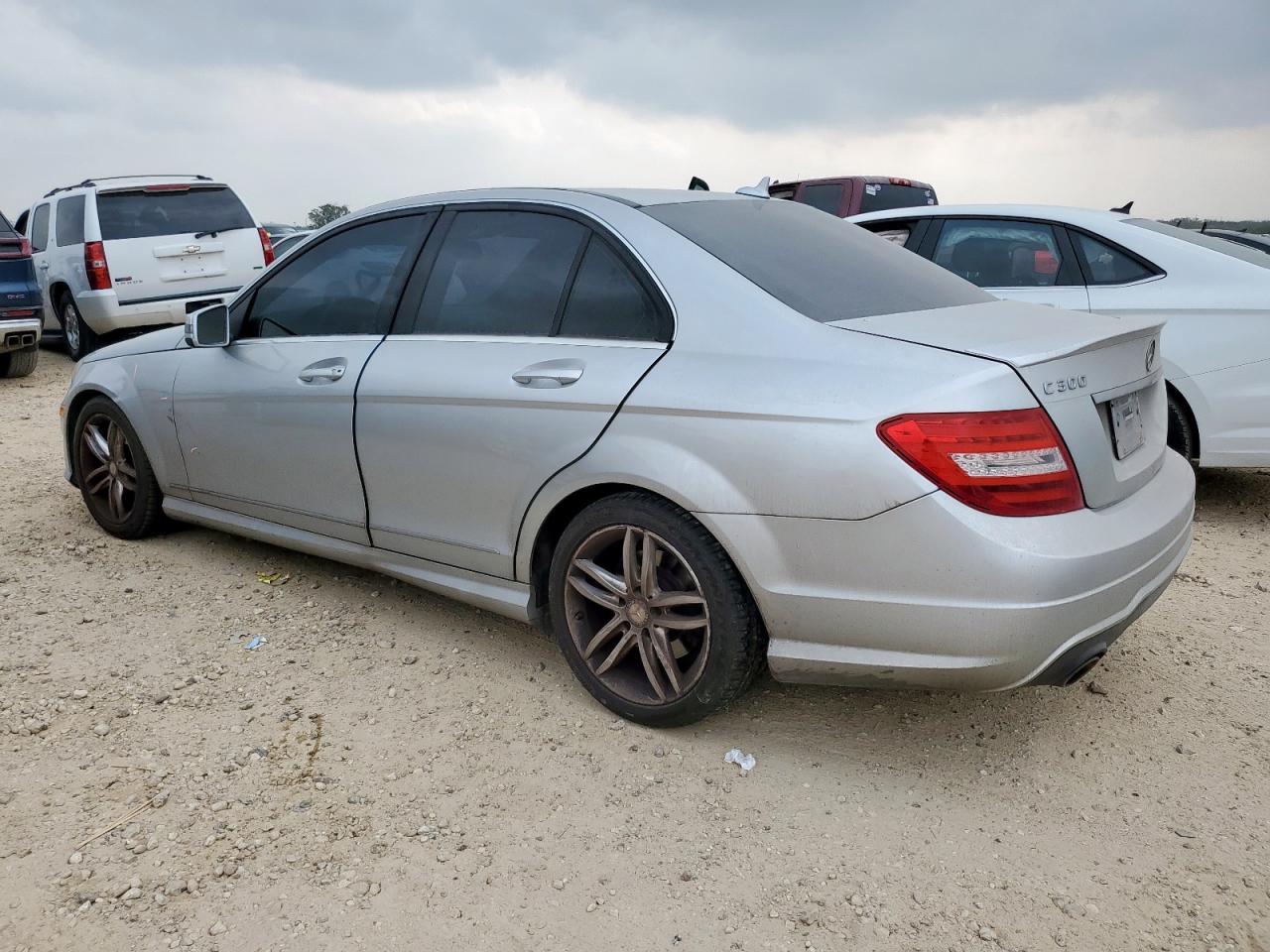 2012 MERCEDES-BENZ C-CLASS