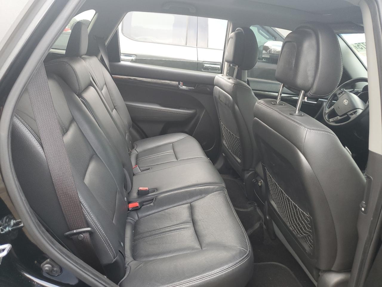 2011 KIA SORENTO