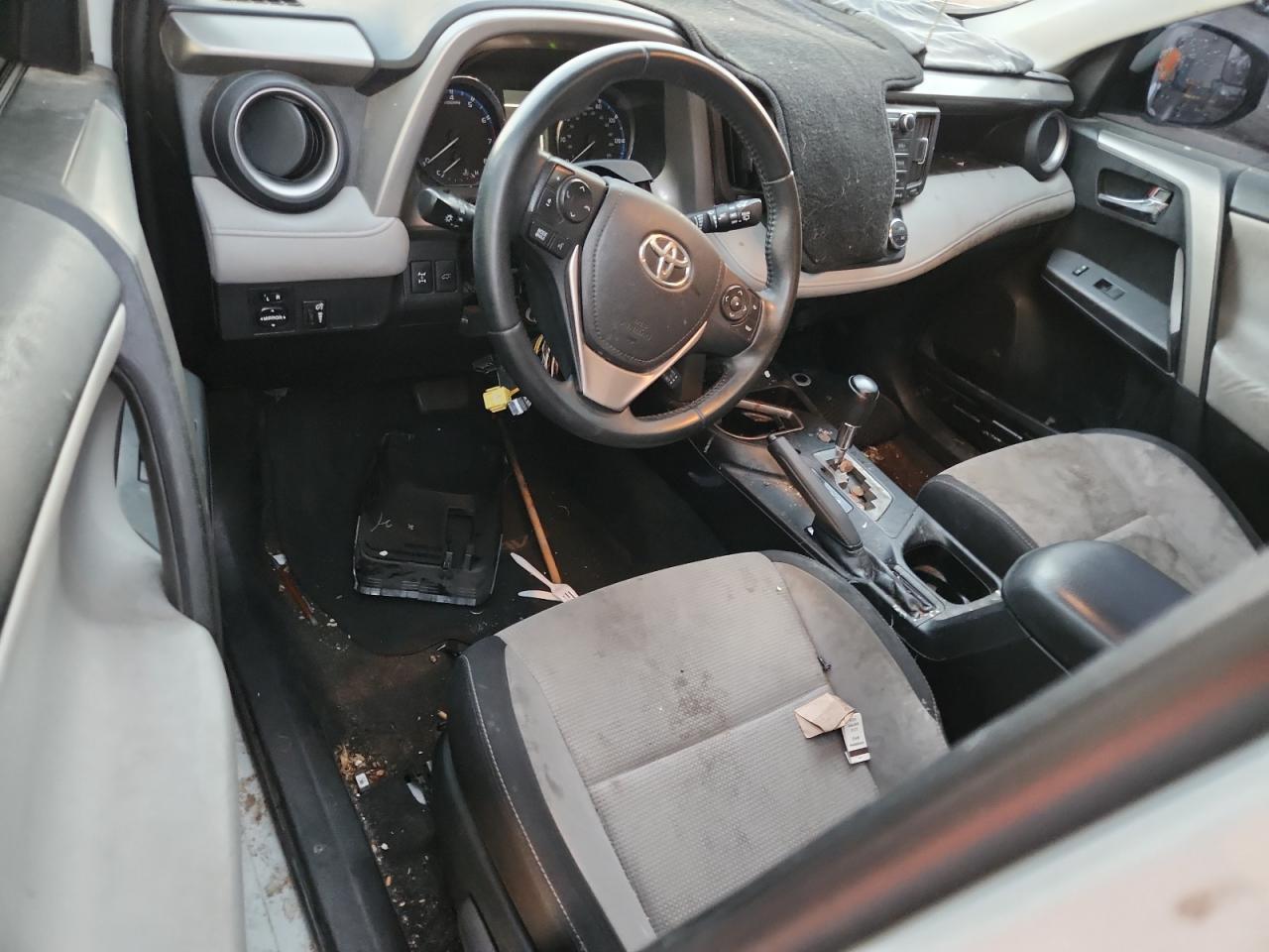 2016 TOYOTA RAV4