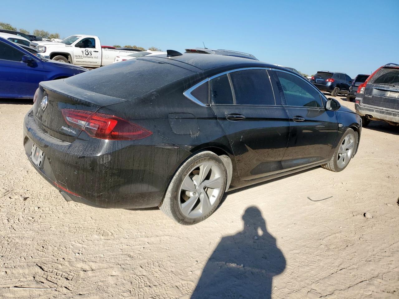 2018 BUICK Regal