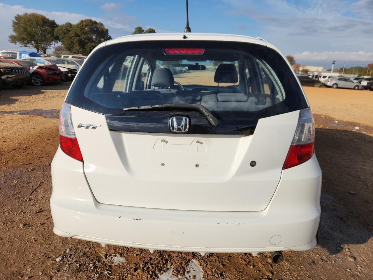 2010 HONDA FIT