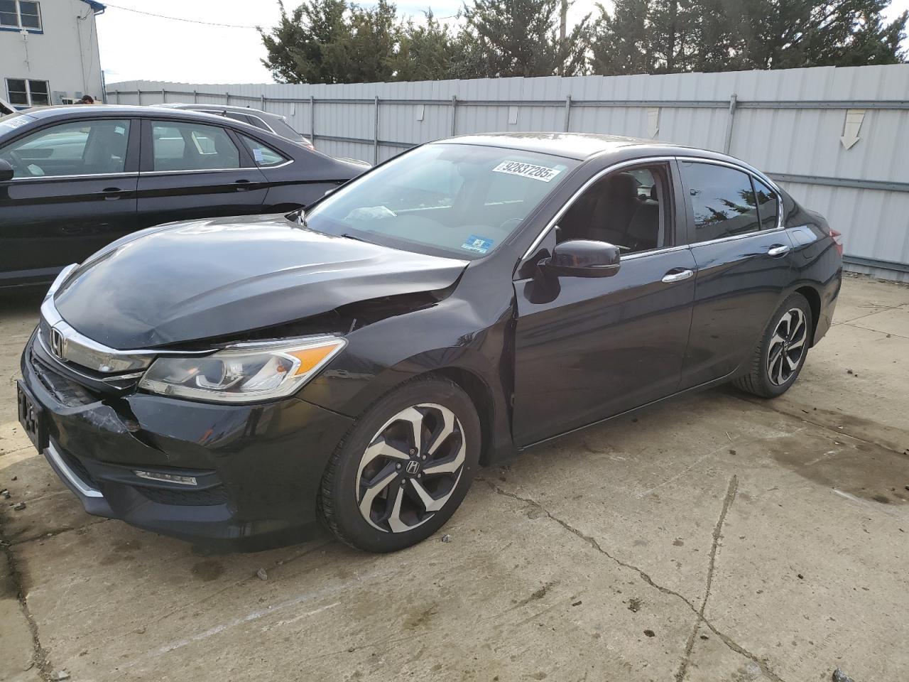 2016 HONDA ACCORD