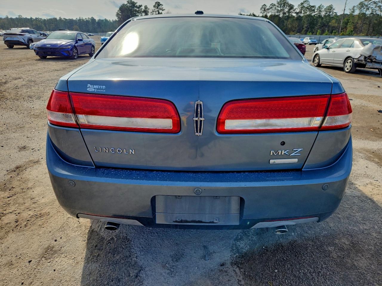 2011 LINCOLN MKZ