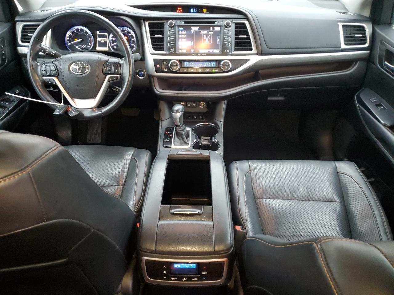 2018 TOYOTA HIGHLANDER