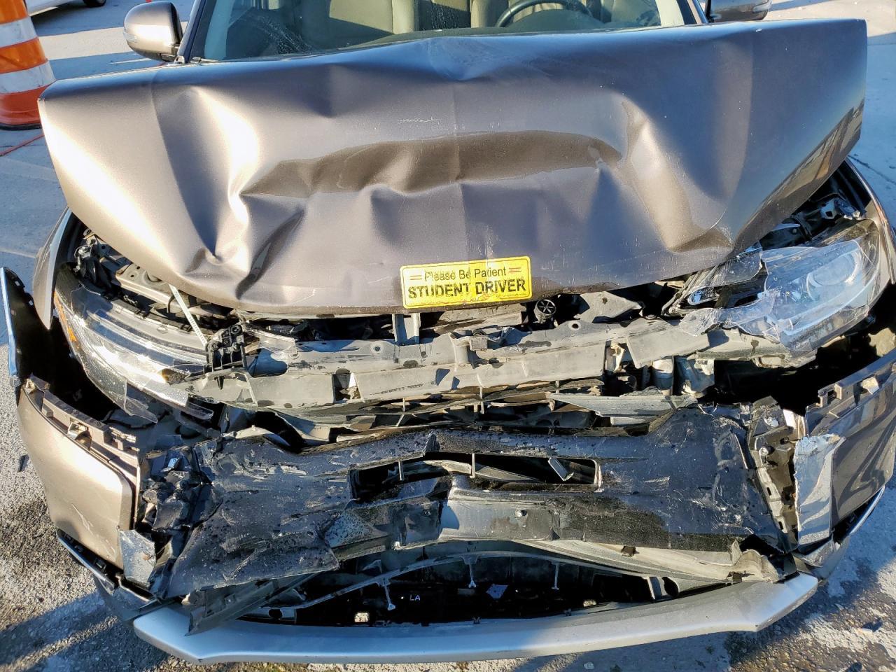 2018 MITSUBISHI outlander
