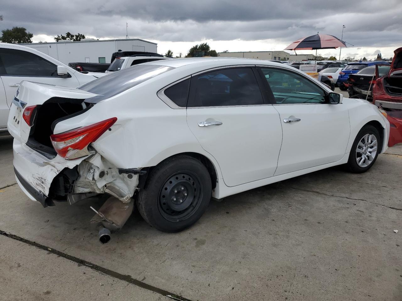 2016 NISSAN ALTIMA