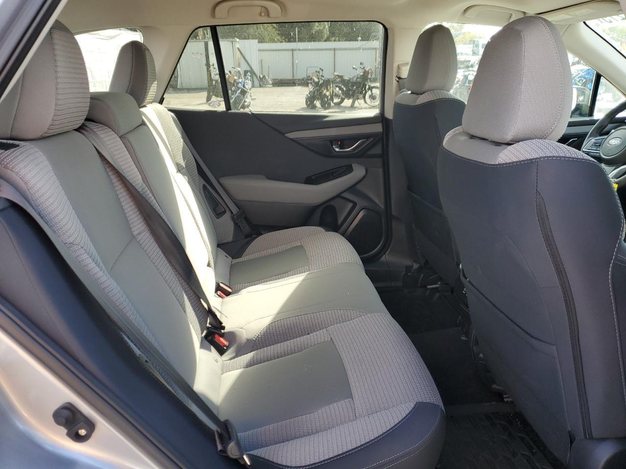 2024 SUBARU Outback