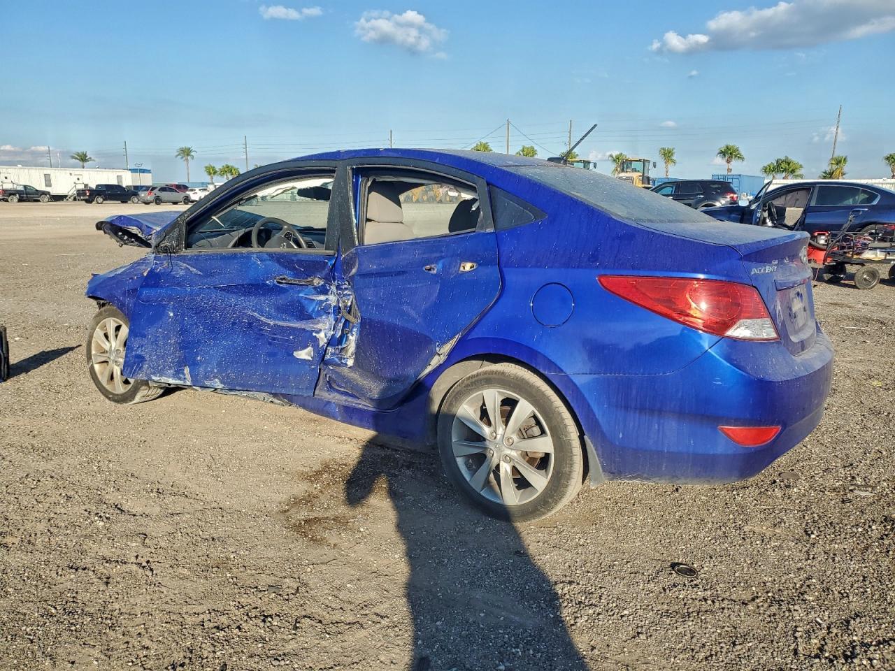 2012 HYUNDAI ACCENT