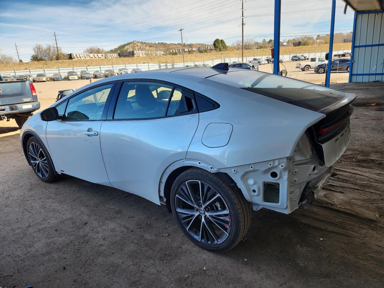 2024 TOYOTA PRIUS