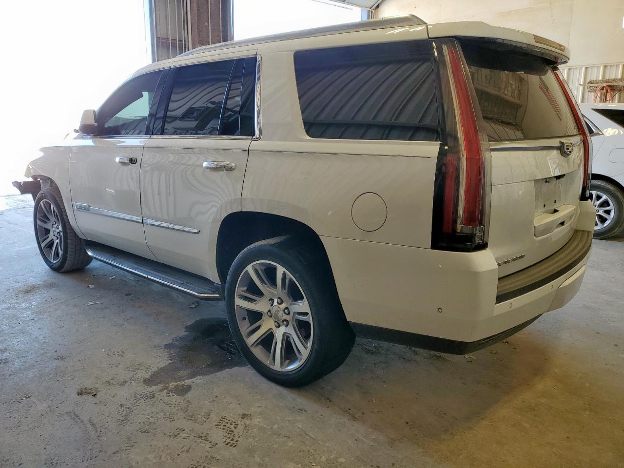 2018 CADILLAC ESCALADE