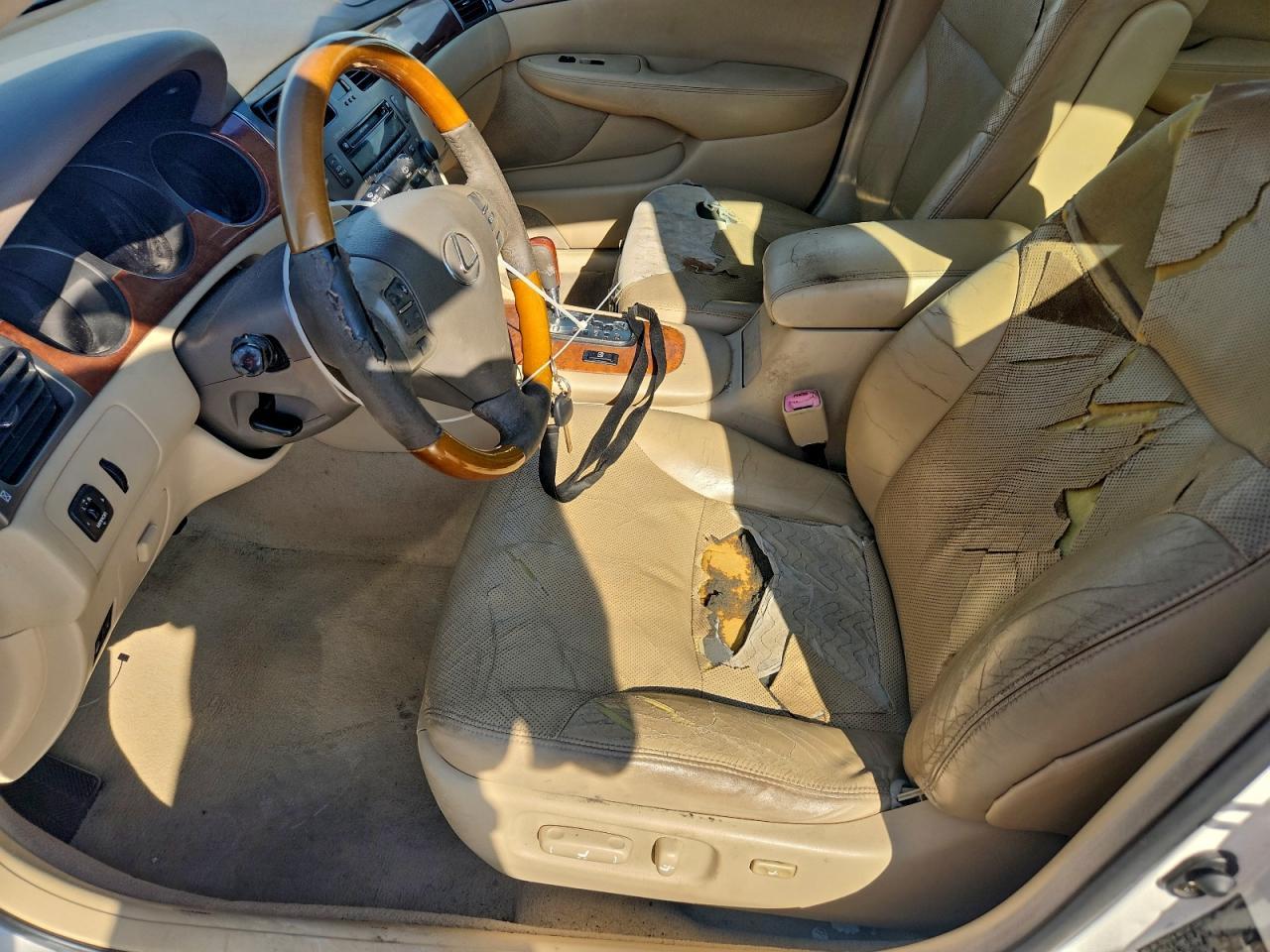 2005 LEXUS ES 330