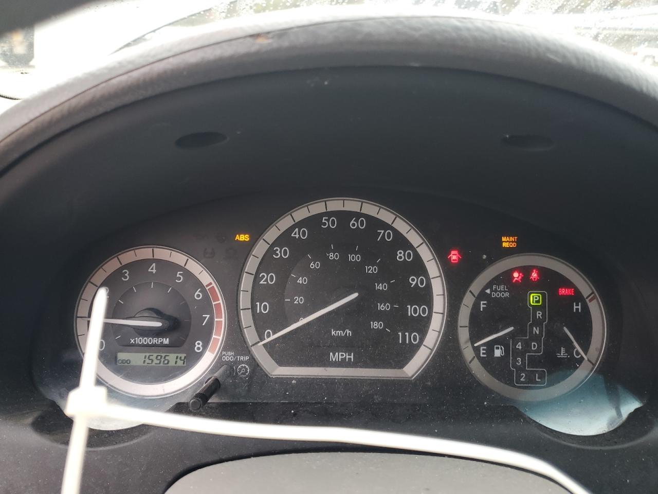 2004 TOYOTA SIENNA