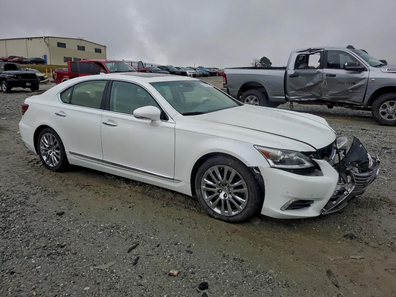 2014 LEXUS LS 460