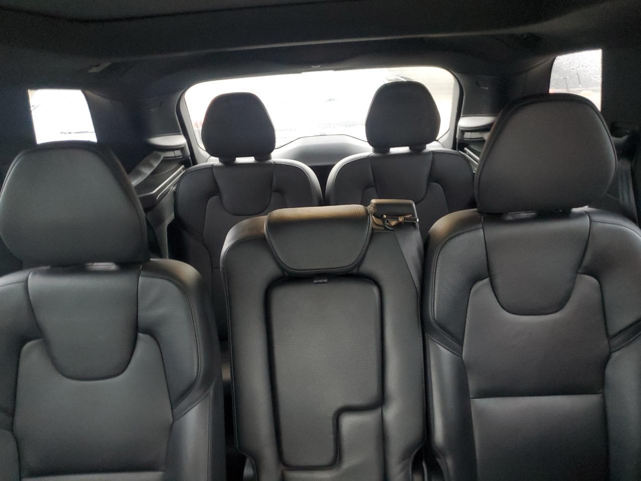 2018 VOLVO XC90