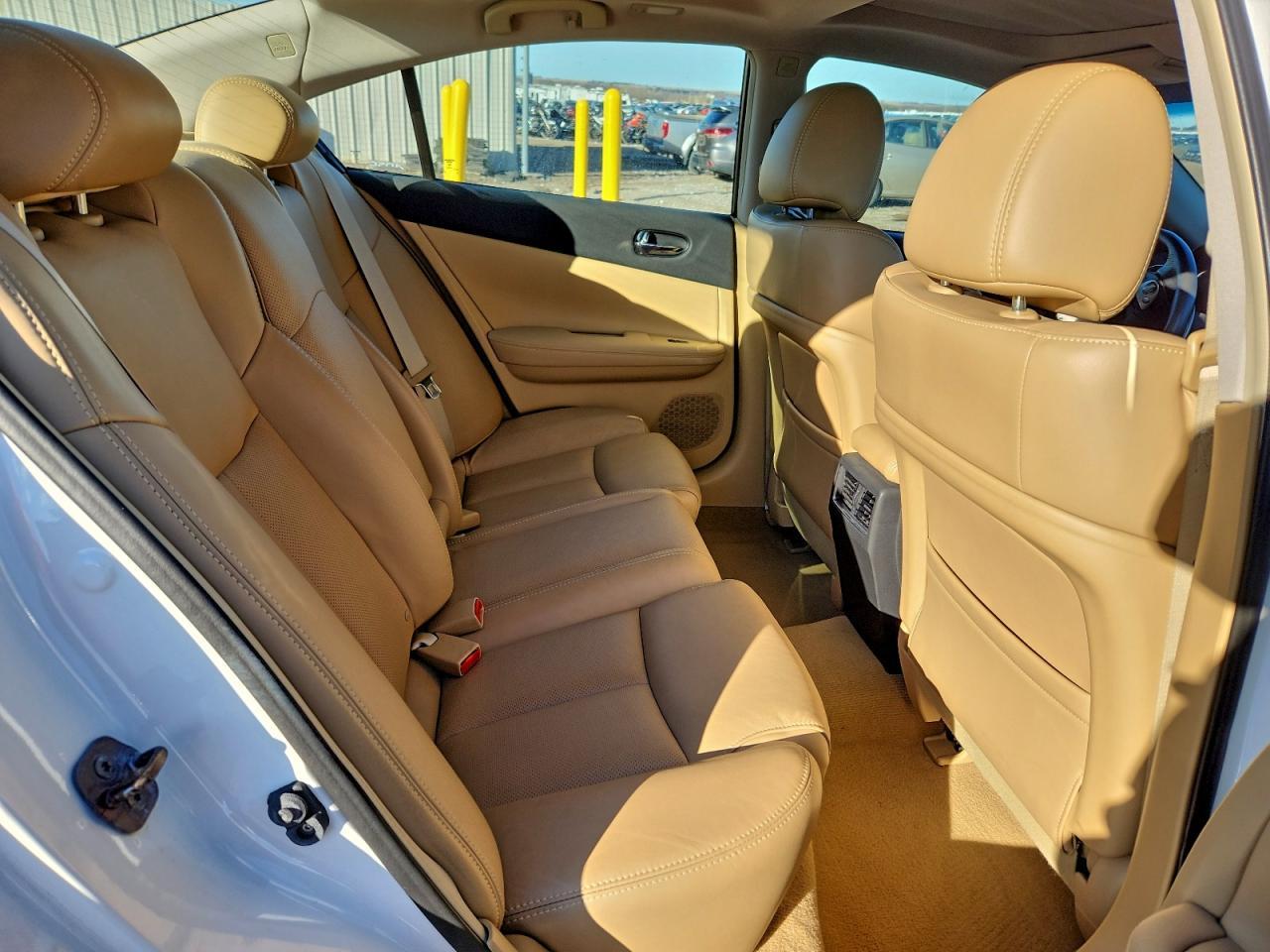 2010 NISSAN Maxima